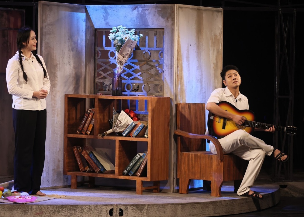 Khóc - cười cùng "Quân khu Nam Đồng" trên sân khấu - Ảnh 3.