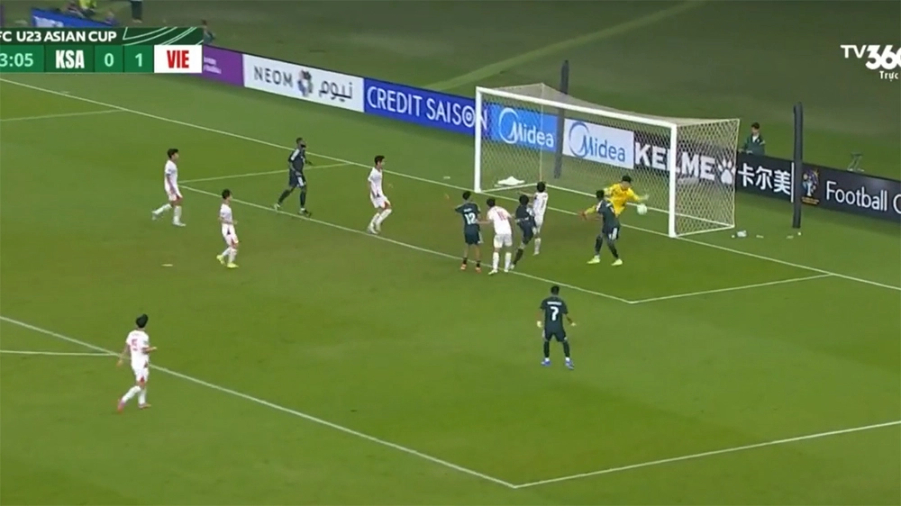 ĐIỂM NHẤN U23 Việt Nam vs U23 Saudi Arabia: Đẳng cấp Đình Bắc, Trung Kiên và 'phù thủy' Kim Sang Sik - Ảnh 2.