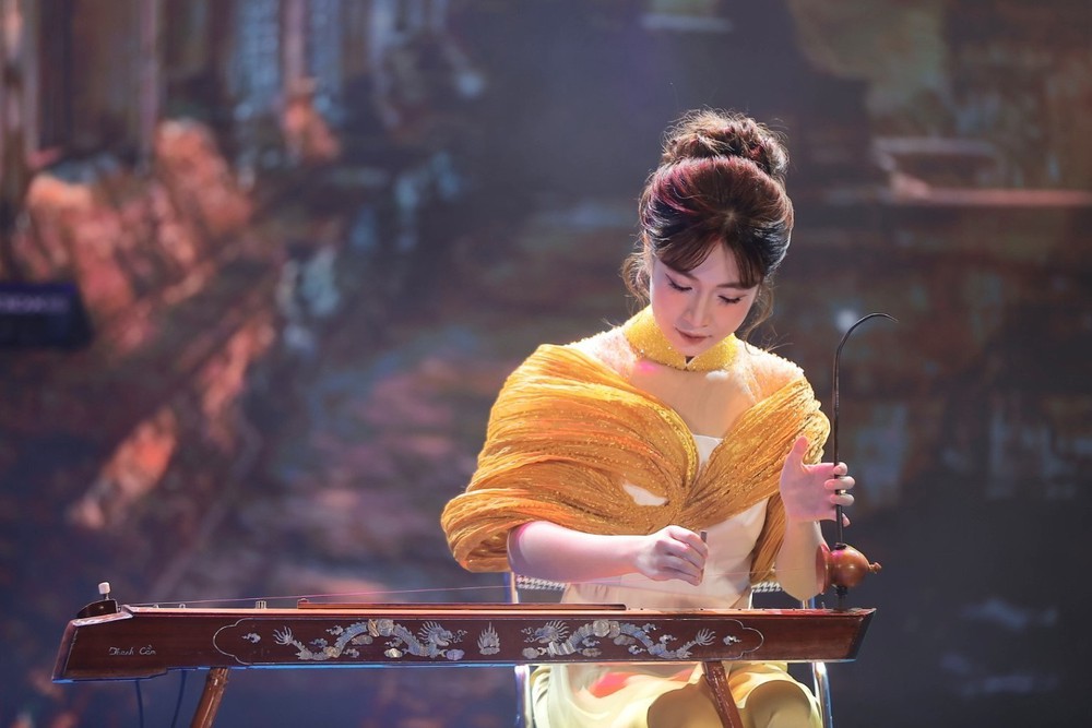 Liên hoan tài năng nhạc cụ học sinh phổ thông TP Hà Nội lần thứ nhất năm học 2025 - 2026 - Ảnh 5.