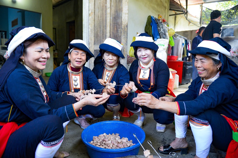 Xuân về trên bản người Dao Hạ Sơn - Ảnh 4. Xuân về trên bản người Dao Hạ Sơn - Ảnh 4.