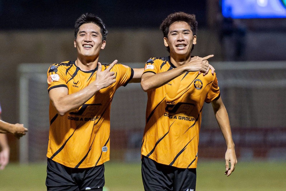 Ngọc Mỹ - tiền đạo tỏa sáng trong chiến thắng của U23 Việt Nam, gây sốt với diện mạo như nam thần - Ảnh 3.