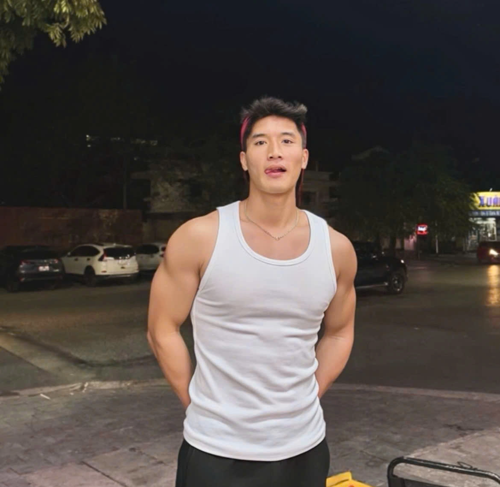 Ngọc Mỹ - tiền đạo tỏa sáng trong chiến thắng của U23 Việt Nam, gây sốt với diện mạo như nam thần - Ảnh 9.