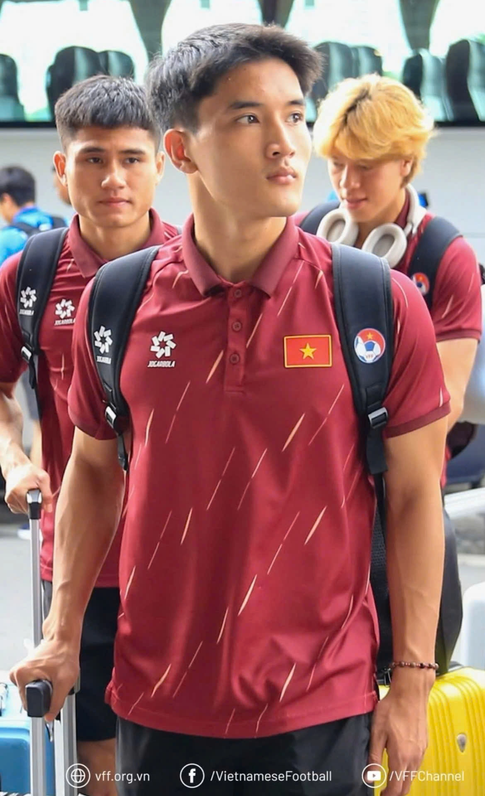 Ngọc Mỹ - tiền đạo tỏa sáng trong chiến thắng của U23 Việt Nam, gây sốt với diện mạo như nam thần - Ảnh 6.