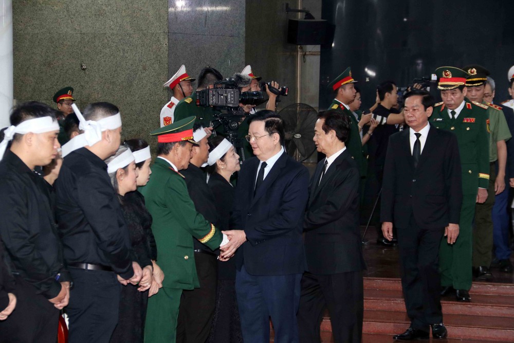 Lễ tang cấp nhà nước Đại tướng, Anh hùng lực lượng vũ trang nhân dân Lê Văn Dũng - Ảnh 3.