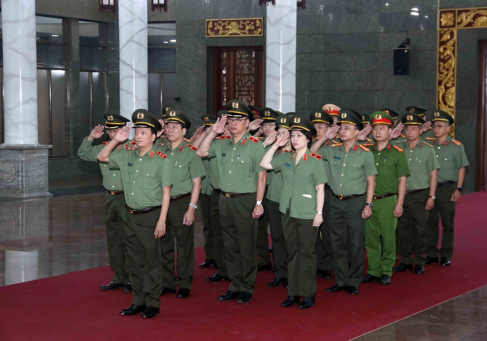 Lễ tang cấp nhà nước Đại tướng, Anh hùng lực lượng vũ trang nhân dân Lê Văn Dũng - Ảnh 11.