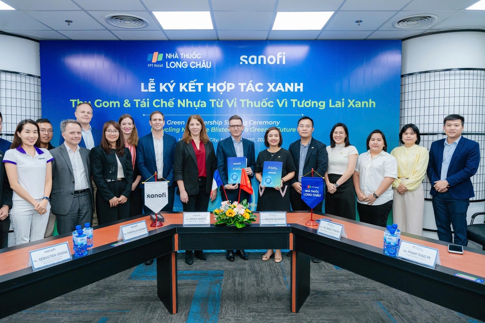 Từ vỉ thuốc bỏ đi đến môi trường xanh: Sanofi và Long Châu thúc đẩy thói quen sống bền vững - Ảnh 1.