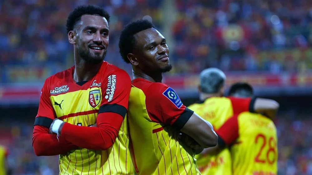 Nhận định, soi tỷ lệ Lens vs Auxerre 23h00 ngày 17/1, vòng 18 Ligue 1 - Ảnh 1.