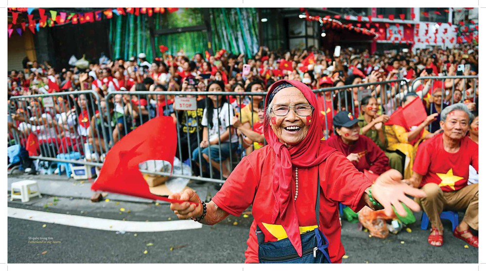 Giới thiệu sách ảnh "Việt Nam hạnh phúc" chào mừng Đại hội XIV của Đảng - Ảnh 2.