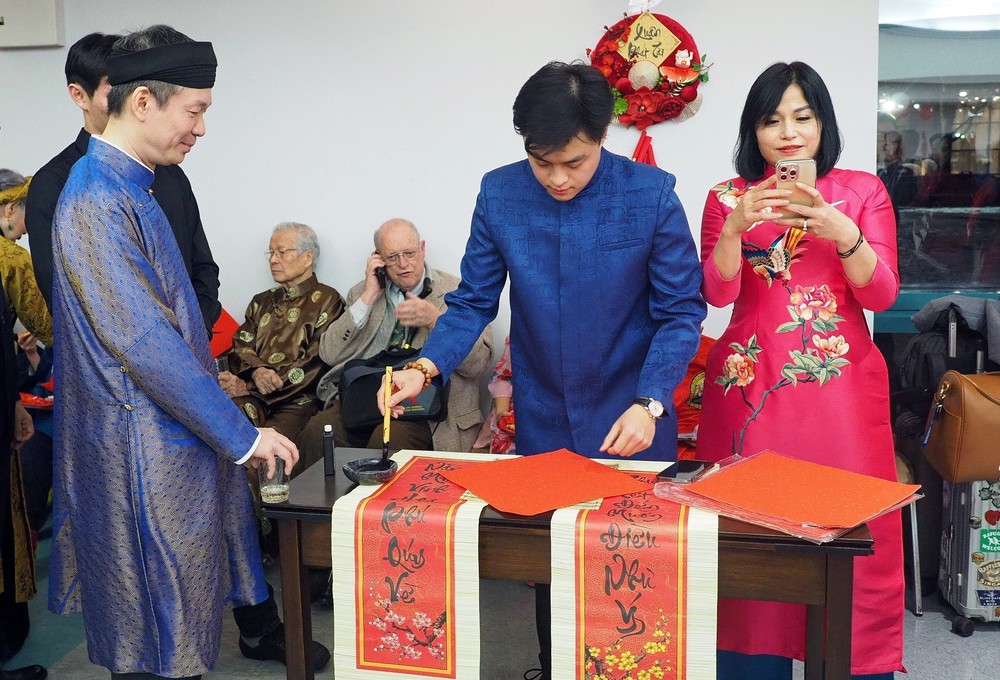 Đại hội XIV của Đảng: "Nhịp cầu yêu thương" hướng về Tổ quốc - Ảnh 1.