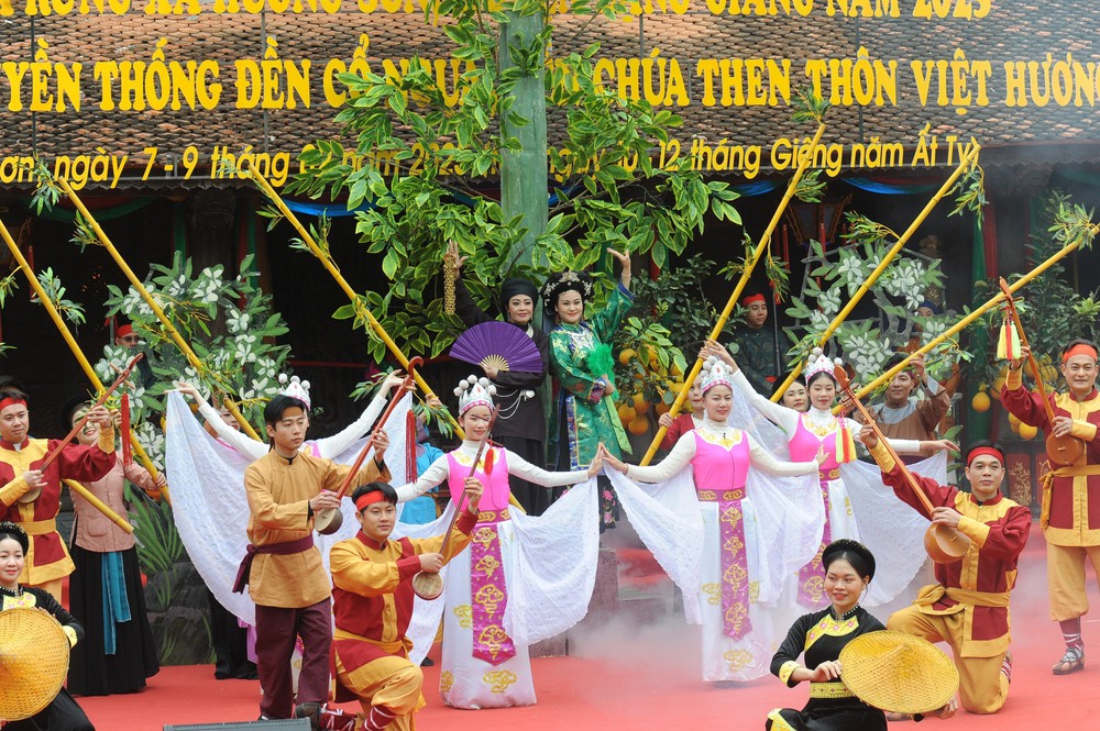 Giữ hồn Then, lan tỏa bản sắc văn hóa Kinh Bắc - Ảnh 1.