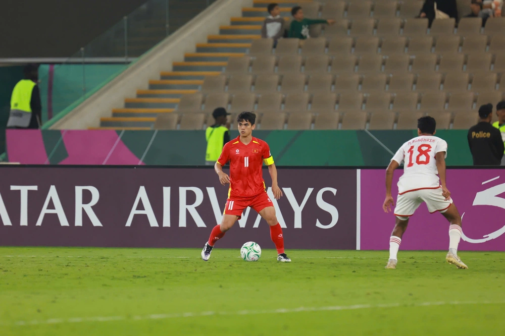 Đội trưởng Khuất Văn Khang: Chiến thắng này là chào mừng Đại hội Đảng - Ảnh 3.