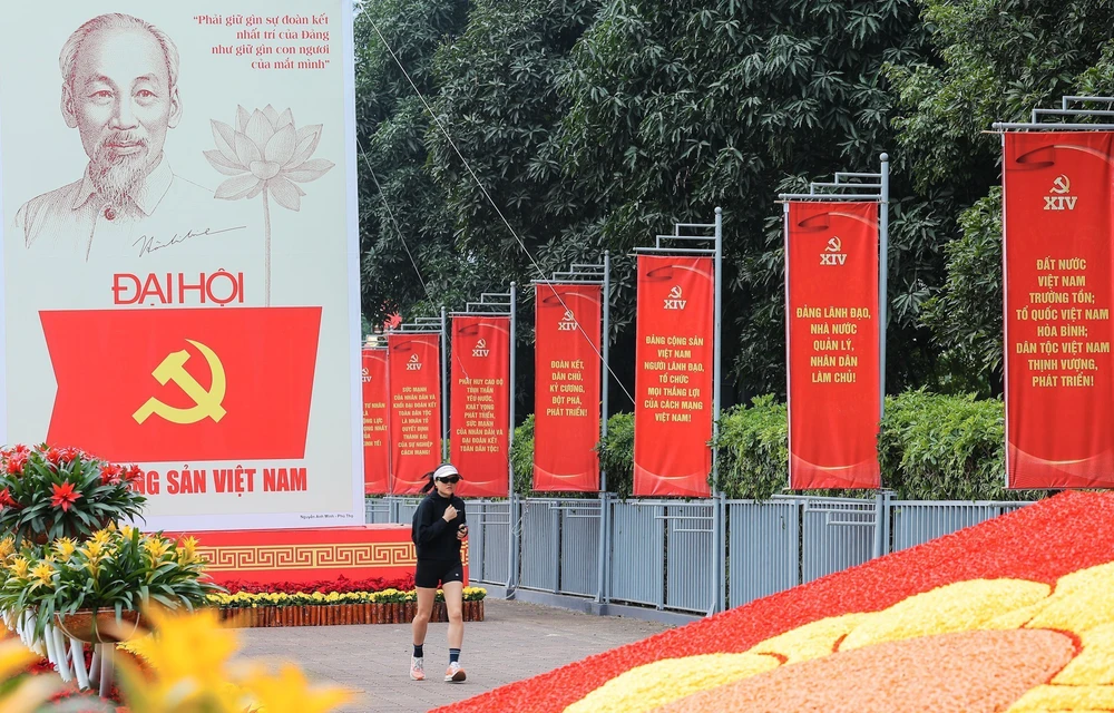 Đại hội XIV của Đảng: Rực rỡ cờ hoa chào mừng Đại hội XIV - Ảnh 5.