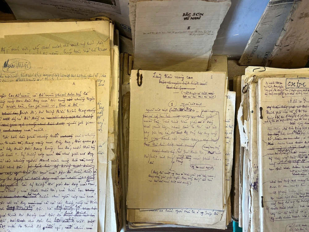 Ra mắt không gian lưu niệm nhà văn Tô Hoài - Ảnh 9.