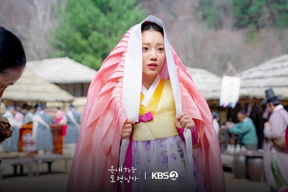 Phim Hàn cổ trang "To My Beloved Thief" áp đảo bảng xếp hạng đầu năm 2026 - Ảnh 6.