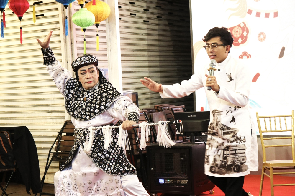 Hình tượng ngựa trong nghệ thuật sân khấu truyền thống Việt Nam  - Ảnh 3.