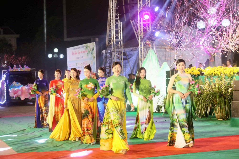 Đến Sơn La để cảm nhận "Mộc Châu - Hẹn ước mùa hoa" - Ảnh 9.