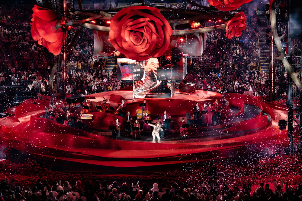 Hà Anh Tuấn trình diễn thăng hoa cùng Hương Tràm, Nguyễn Hùng trong “The Rose” - Ảnh 2.