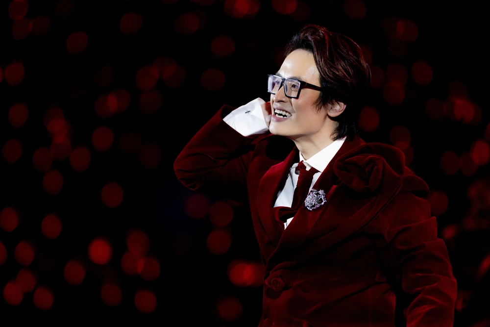 Hà Anh Tuấn trình diễn thăng hoa cùng Hương Tràm, Nguyễn Hùng trong “The Rose” - Ảnh 1.