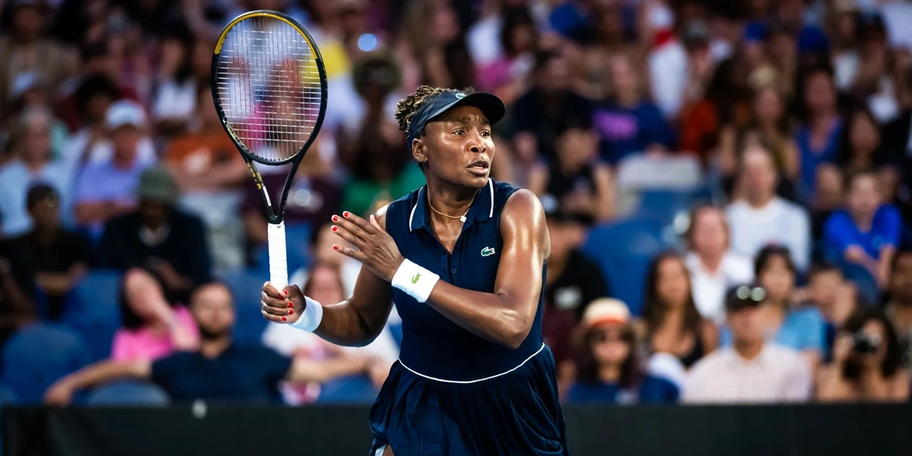 Venus Williams tái xuất Úc mở rộng ở tuổi 45: Tôn vinh một huyền thoại - Ảnh 1.