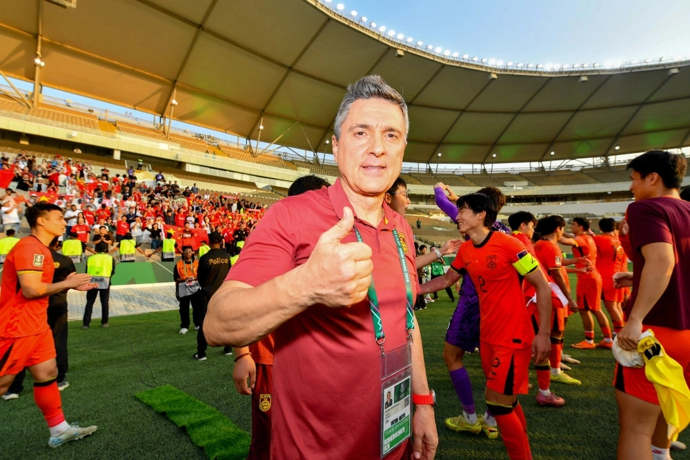 Tin nóng bóng đá Việt hôm nay 19/1: Văn Hậu tin U23 Việt Nam sẽ vào chung kết; HLV U23 Trung Quốc phàn nàn về lịch thi đấu - Ảnh 2.