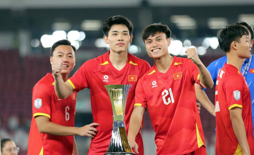 "Người hùng" U23 Việt Nam Phạm Minh Phúc và cái duyên đặc biệt với U23 Trung Quốc - Ảnh 4.
