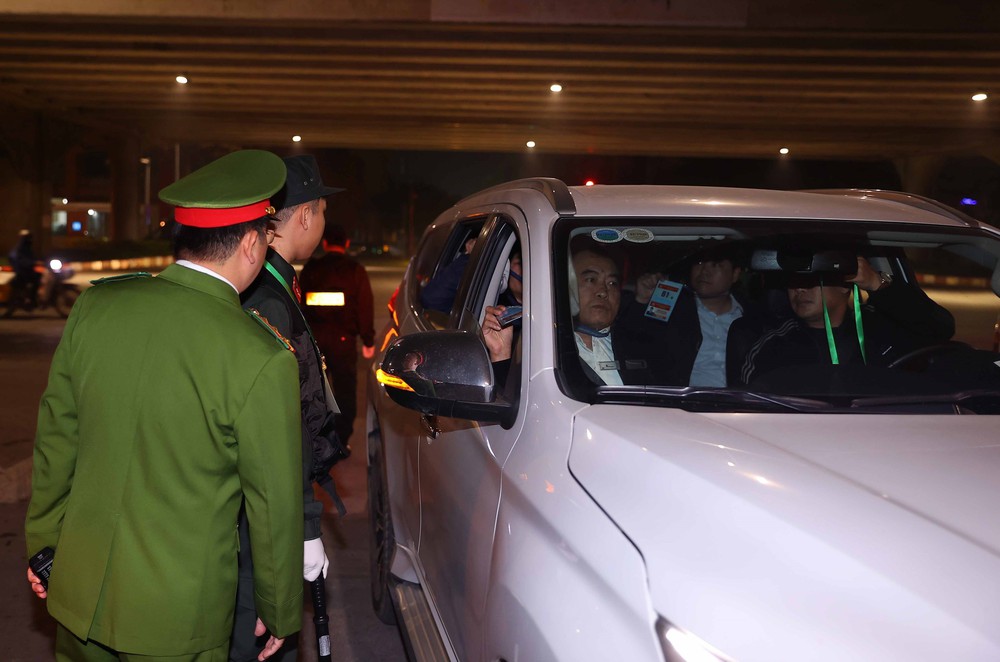 Đảm bảo tuyệt đối an ninh phục vụ Đại hội XIV của Đảng - Ảnh 4.