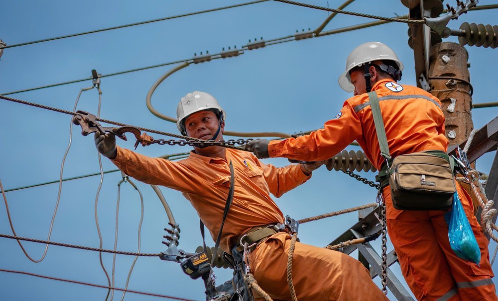 Bảo đảm đủ điện phục vụ sản xuất kinh doanh và đời sống nhân dân trong thời gian cao điểm 2026 và giai đoạn 2027 - 2030 - Ảnh 6.