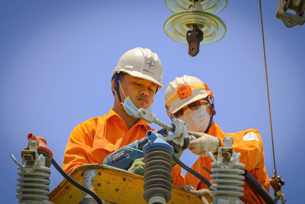 Bảo đảm đủ điện phục vụ sản xuất kinh doanh và đời sống nhân dân trong thời gian cao điểm 2026 và giai đoạn 2027 - 2030 - Ảnh 4.