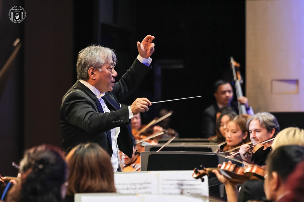 Hòa nhạc “Khát vọng mùa Xuân”: Nhịp cầu kết nối âm nhạc Việt Nam và thế giới - Ảnh 3.