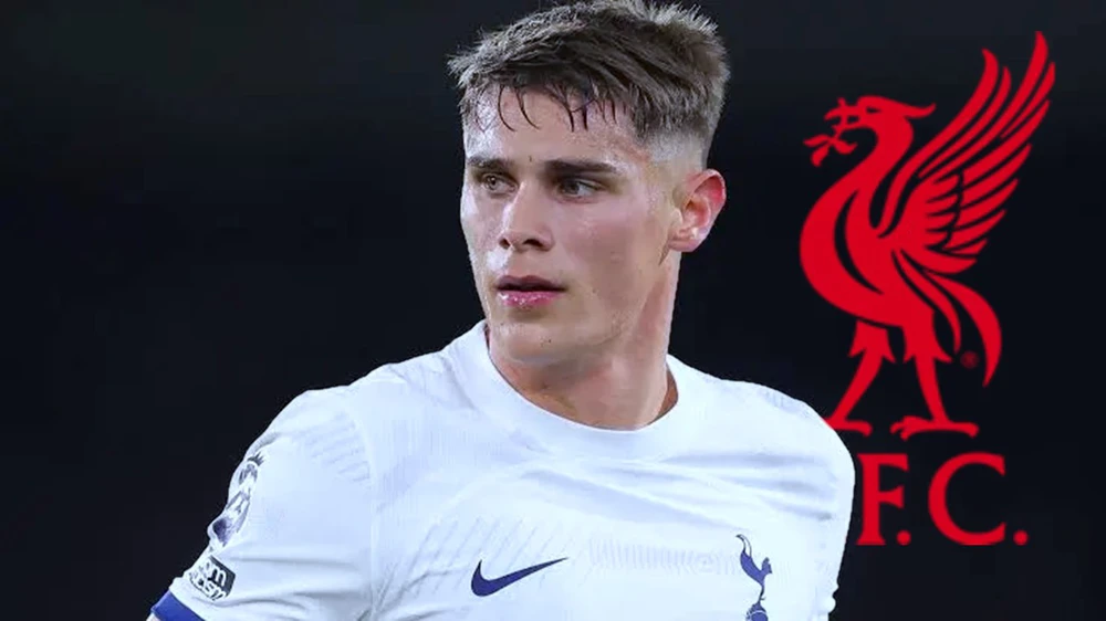 Tin chuyển nhượng hôm nay 19/1: MU nhắm Joao Gomes; Liverpool ra giá Van de Ven - Ảnh 1.