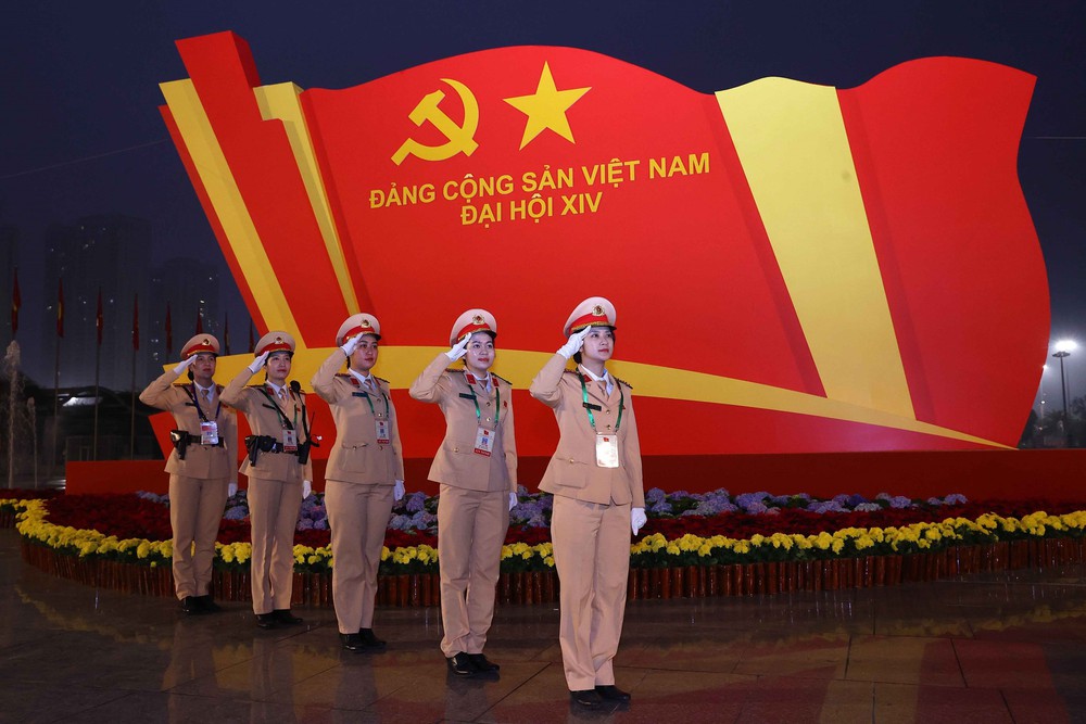Đại hội XIV của Đảng: Triển khai thế trận an ninh liên hoàn, hiện đại, đáp ứng yêu cầu bảo vệ tuyệt đối an ninh, an toàn Đại hội - Ảnh 2.