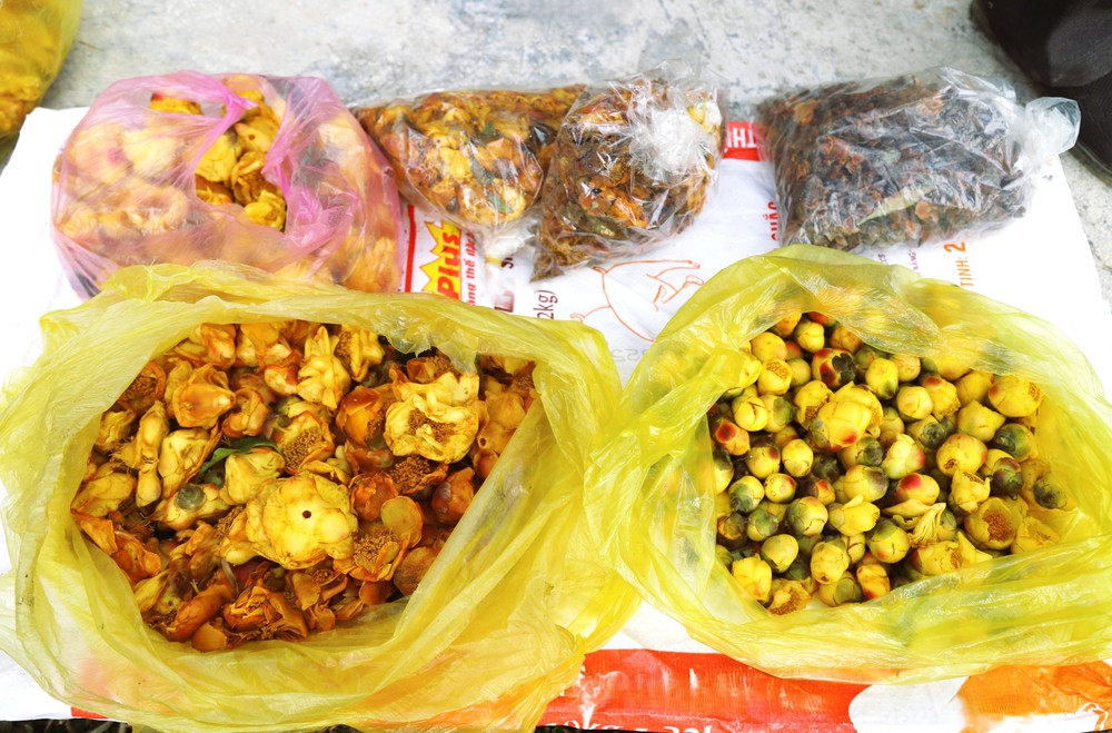 Độc đáo sắc màu văn hóa chợ phiên biên giới Nhôn Mai - Ảnh 5.