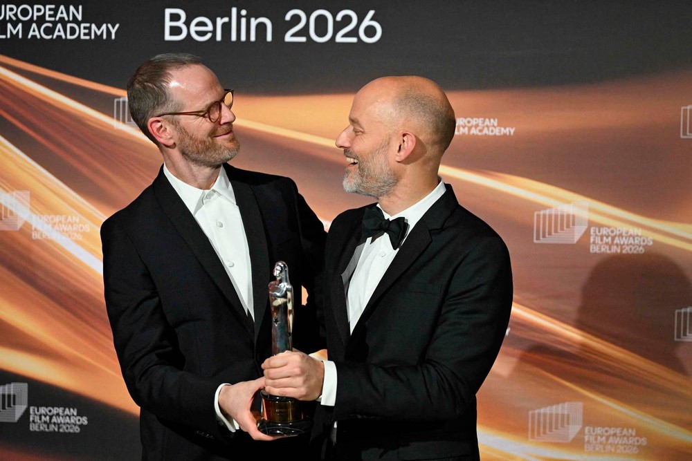 "Sentimental Value"- bộ phim thống trị Giải Điện ảnh châu Âu - Ảnh 3.