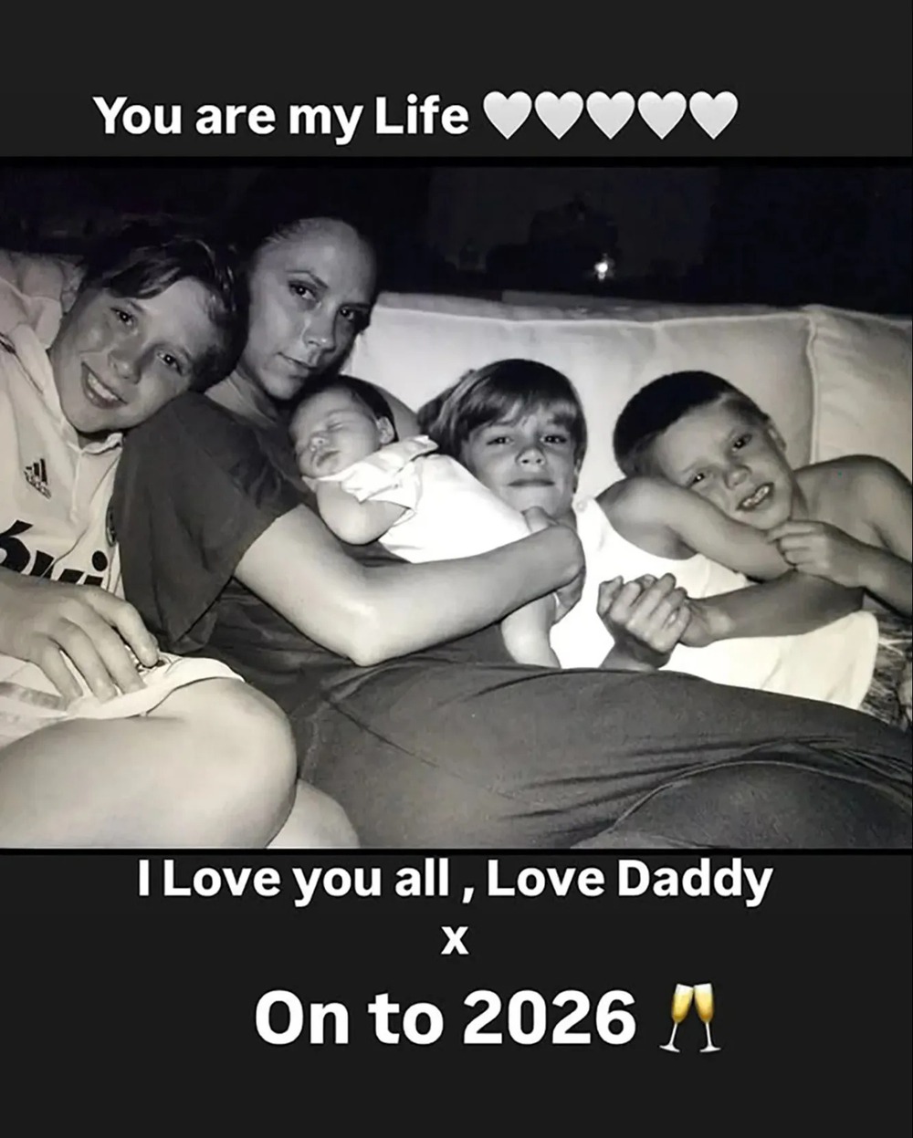 David Beckham gửi thông điệp xúc động, chủ động hàn gắn với con trai Brooklyn ngày đầu năm mới - Ảnh 2.