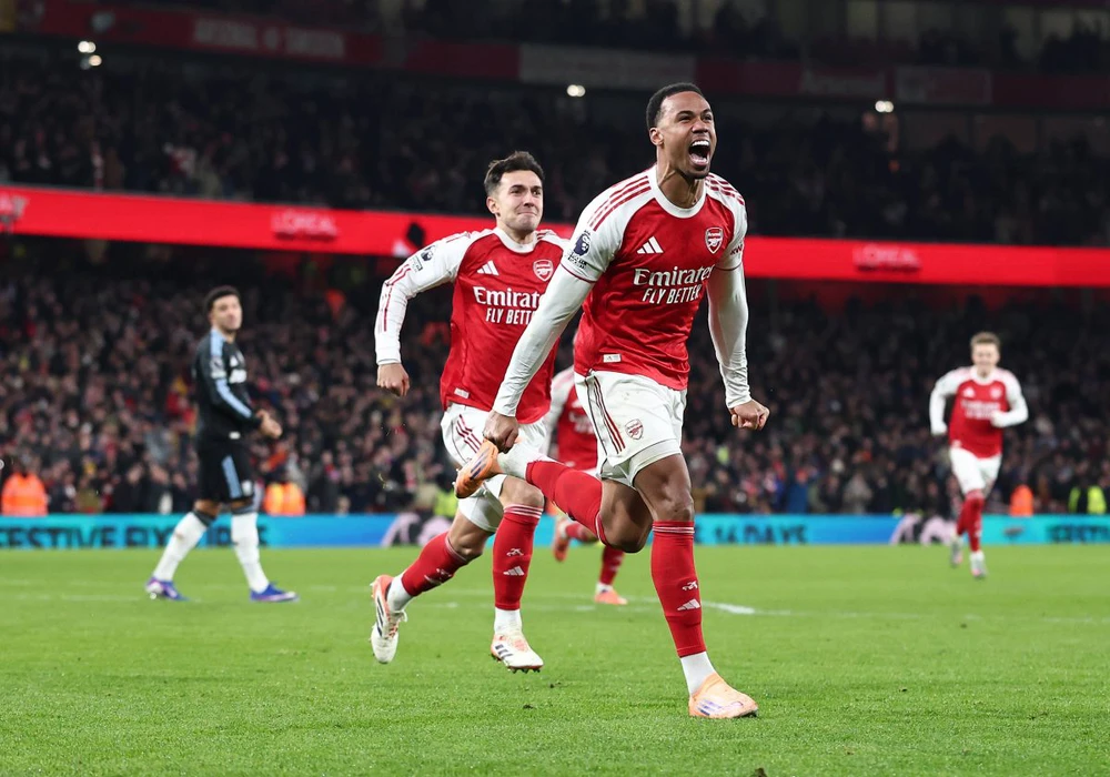 Nhận định bóng đá hôm nay 3/1: Bournemouth vs Arsenal, Espanyol vs Barcelona - Ảnh 1. Nhận định bóng đá hôm nay