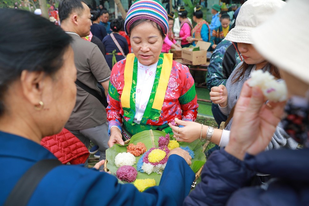 Độc đáo “Chợ phiên vùng cao” tại Hà Nội - Ảnh 8.