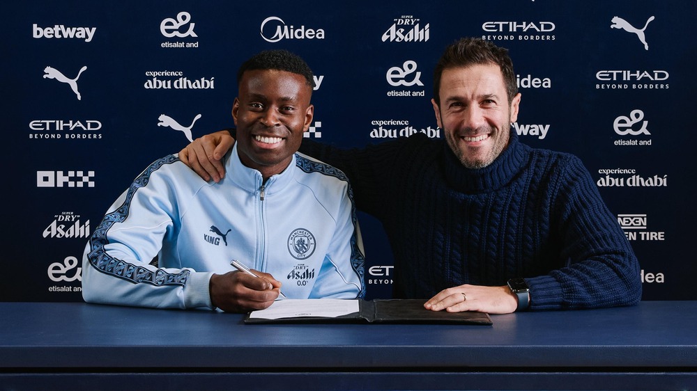 Marc Guehi gia nhập Man City: Bản hợp đồng “chuẩn Pep Guardiola” - Ảnh 1.