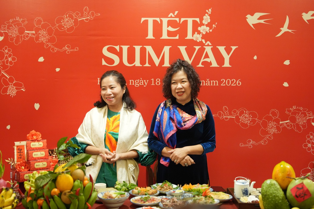 Hương vị mâm cỗ Tết ba miền trong đời sống đương đại - CHỊ HẰNG BIÊN TẬP - Ảnh 2.