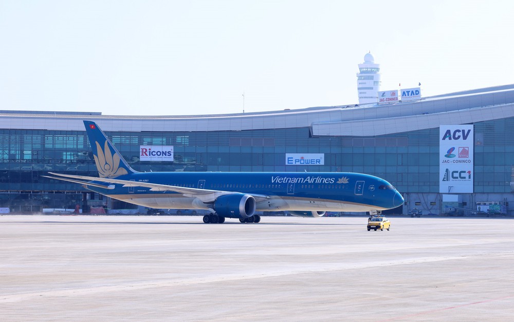 Vietnam Airlines dự kiến khai thác hơn 1.300 chuyến bay đêm dịp Tết - Ảnh 1. Vietnam Airlines dự kiến khai thác hơn 1.300 chuyến bay đêm dịp Tết - Ảnh 1.