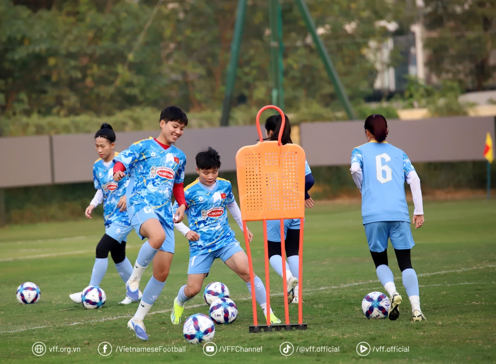 Tin nóng bóng đá Việt hôm nay 24/1: VFF thưởng U23 Việt Nam 2 tỷ đồng; AFC đánh giá cao chiến thắng của U23 Việt Nam trước Hàn Quốc - Ảnh 3.