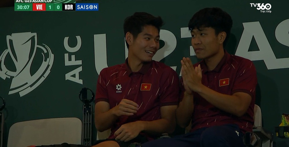 Sút tung lưới U23 Hàn Quốc, Quốc Việt đã ăn mừng bằng một hành động đầy ý nghĩa - Ảnh 2.