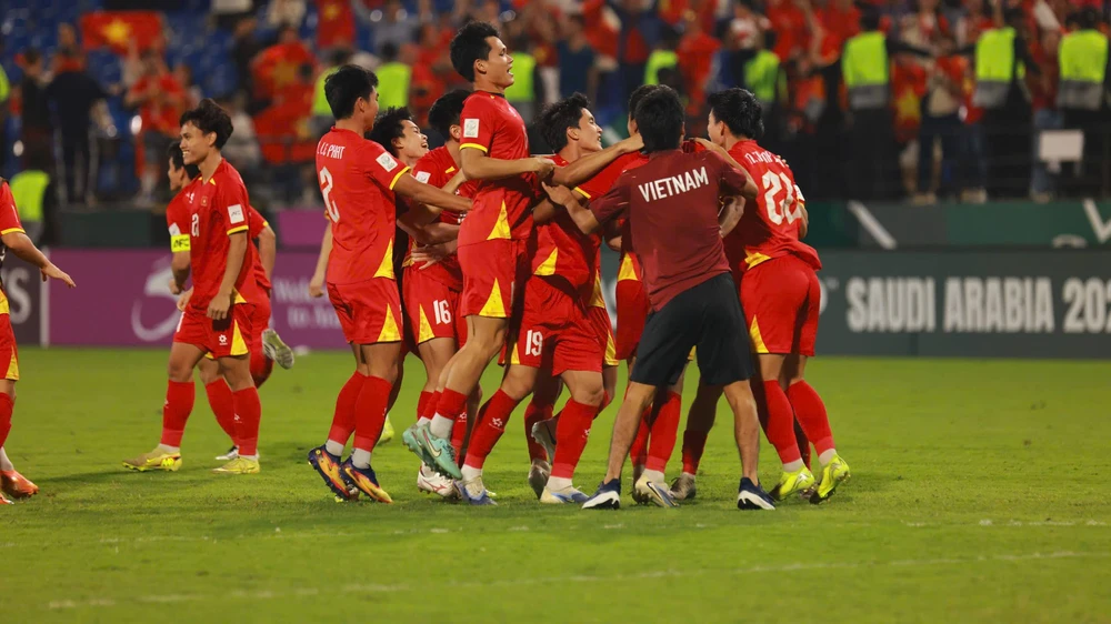 U23 Việt Nam xuất sắc đánh bại U23 Hàn Quốc 7-6 bằng đá luân lưu, giành hạng 3 giải U23 Châu Á 2026. Ảnh: Ted Trần
