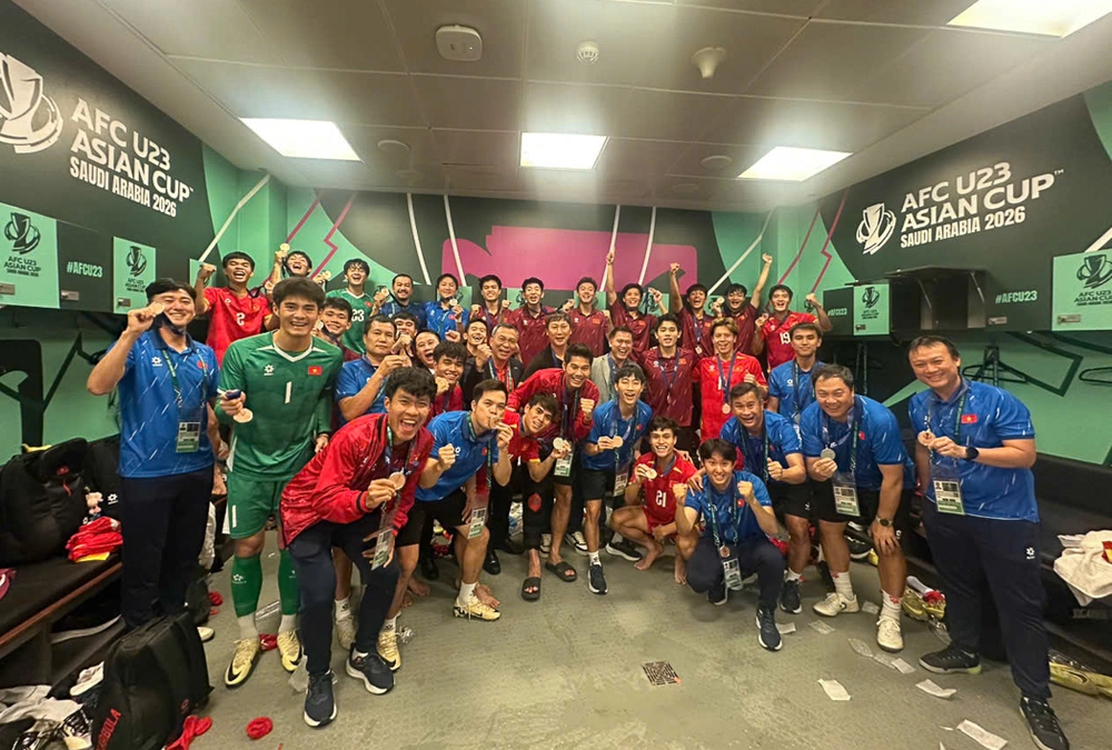 Tin nóng bóng đá Việt hôm nay 24/1: VFF thưởng U23 Việt Nam 2 tỷ đồng; AFC đánh giá cao chiến thắng của U23 Việt Nam trước Hàn Quốc - Ảnh 1.