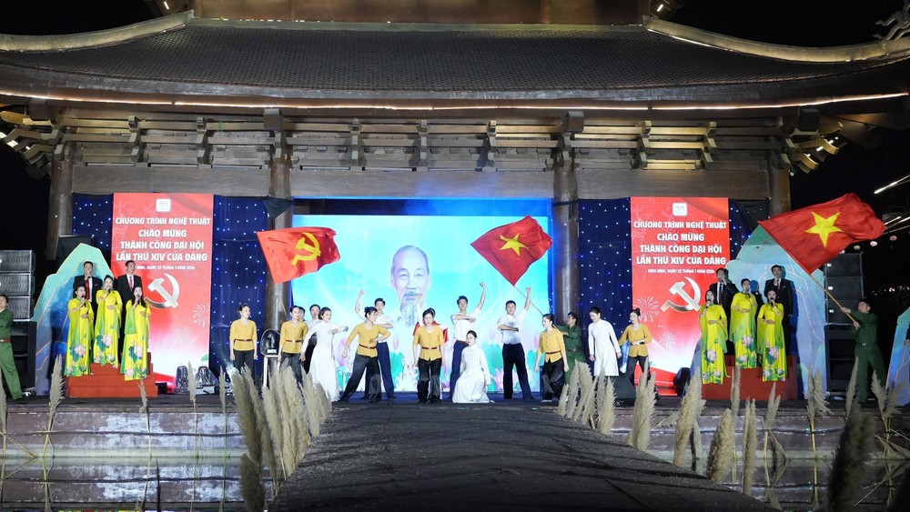 Chương trình nghệ thuật chào mừng thành công Đại hội XIV tại Ninh Bình - Ảnh 1. Chương trình nghệ thuật chào mừng thành công Đại hội XIV tại Ninh Bình - Ảnh 1.