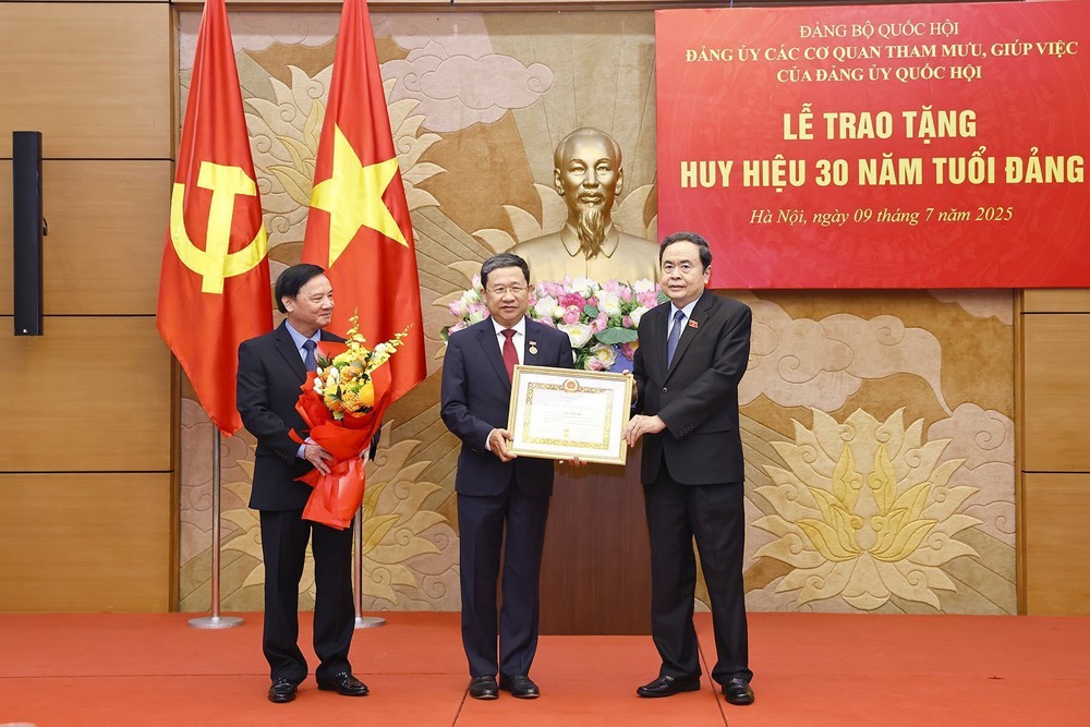 Đại hội XIV của Đảng: Nền tảng chính trị vững chắc để Quốc hội tiếp tục đổi mới mạnh mẽ - Ảnh 1.