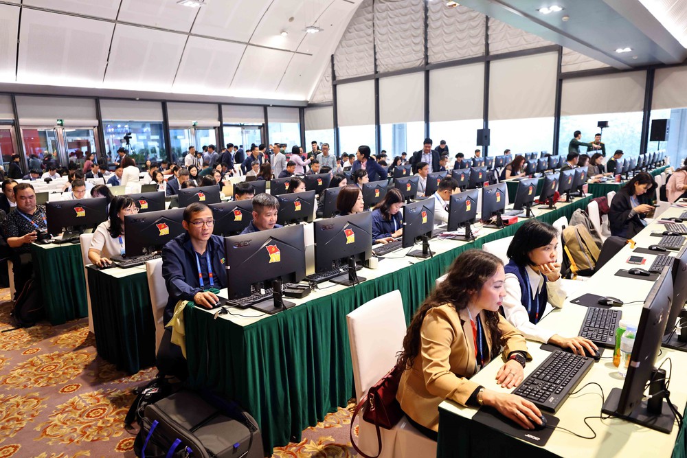 Phóng viên quốc tế bày tỏ sự ngưỡng mộ trước thành công Đại hội XIV của Đảng - Ảnh 3. Phóng viên quốc tế bày tỏ sự ngưỡng mộ trước thành công Đại hội XIV của Đảng - Ảnh 3.