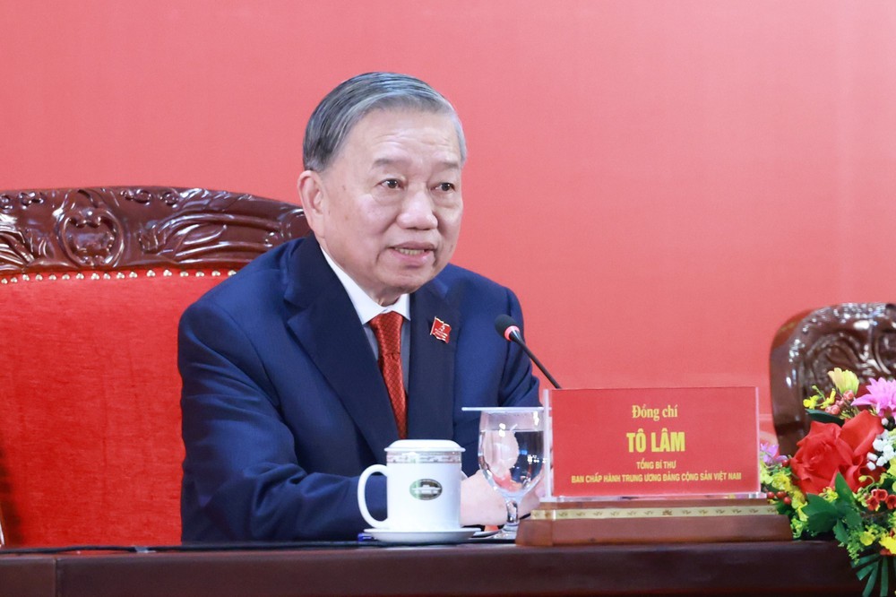 Họp báo quốc tế công bố kết quả Đại hội XIV của Đảng: Nhân dân là trung tâm, chủ thể, mục tiêu và động lực phát triển - Ảnh 1. Họp báo quốc tế công bố kết quả Đại hội XIV của Đảng: Nhân dân là trung tâm, chủ thể, mục tiêu và động lực phát triển - Ảnh 1.