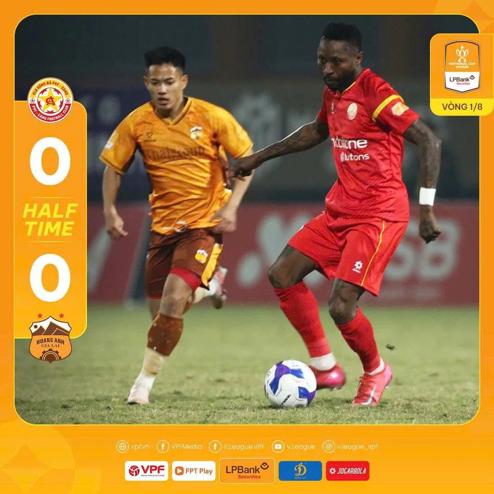 Đội bóng của thủ môn Trung Kiên bị loại ở Cúp quốc gia sau loạt đá luân lưu kịch tính - Ảnh 1.