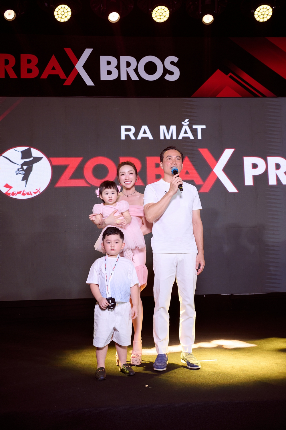 Bảo Thy, Hương Giang hết mình ở sân chơi Pickleball do Chi Bảo tổ chức - Ảnh 4. Bảo Thy, Hương Giang hết mình ở sân chơi Pickleball do Chi Bảo tổ chức - Ảnh 4.