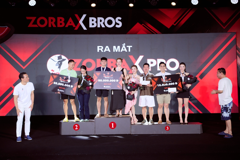 Bảo Thy, Hương Giang hết mình ở sân chơi Pickleball do Chi Bảo tổ chức - Ảnh 6. Bảo Thy, Hương Giang hết mình ở sân chơi Pickleball do Chi Bảo tổ chức - Ảnh 6.